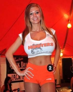 big boob hooters 2014 tits - Danielle Houghton works in Hooters. And Im pretty sure that she has the  largest boobs among all the Hooters girls. Danielle Houghton works in  Hooters.
