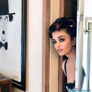 Aishwarya Rai Nude Fucked - Aishwarya Rai Bachchan welcomes 2019 in style; See pic - Memsaab