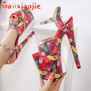 Buty Na Obcasach - Buty na cienkich wysokich obcasach sandaÅ‚y na platformie 20CM buty na  wysokim obcasie damskie na szpilce Model sandaÅ‚y na wybiegu Sexy klub nocny  cekinowe obcasy z tkaniny - AliExpress