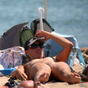 french voyeur nudes - French Nude Beach in South of France - September, 2013 - Voyeur Web Hall of  Fame