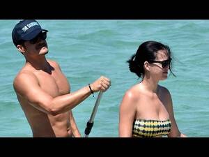 Cap Katy Perry Porn - NSFW: Orlando Blooms Gets Completely Naked During Beach Getaway with Katy  Perry -- See the Pics! - YouTube