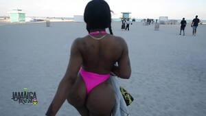 Jamaican Beach Girls Sex Porn - BEACH LIFE JAMAICA TREAT - XNXX.COM