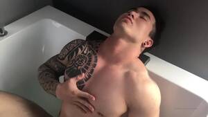 Korean Gay Porn Tattoo - Muscle tattoo Asian guy - ThisVid.com