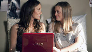 Lesbian Watch Porn - Women Are More Likely To Watch Lesbian Porn Than Men Are | Marie Claire UK