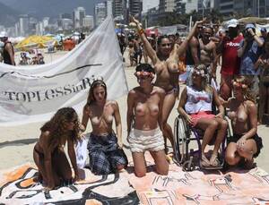 ipanema beach people naked - Women in Rio in topless protest | Naturist Holidays in Europe