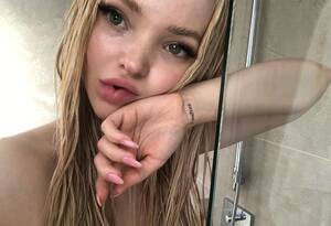Dove Cameron Naked Pussy - Disney Star Dove Cameron Shared An Empowering Braless Selfie