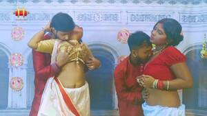 mallu nude sex group - Indian Mallu saree Aunties large milk shakes group sex watch online