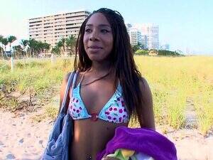 Cleopatra Hendrix Ebony Porn - Enjoy the Amazing Cleopatra Hendrix Videos at xecce.com