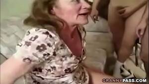 mature gangbang cumshot - Granny Gangbang With Facial Cumshot - XVIDEOS.COM
