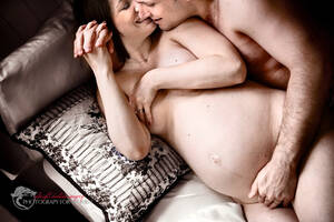 naked pregnant couple - Couple pregnancy photography nude
