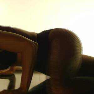 Iggy Azalea Sex - Iggy Azalea -- Screw The Sex Tape ... Simulated Sex with JLo WAAAAAY Better