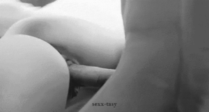 Hd Black And White Creampie - thumbs.pro : porngifsfreak: Sexy Buck Naked Babe With Divine Body