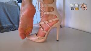 high heel foot cum - HandJoy * Goddess Hira's stunning foot tease + cumshot on sexy High Heels -  Free Porn Videos - YouPorn