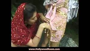 indian lesbian dildo fuck - One Dildo Satisfies Two Indian Lesbians - XVIDEOS.COM