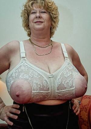 huge breasts granny - Mature Women and Grannies With Huge Tits - 1655724594_8-boombo-biz-p-granny -big-boobs-bra-chastnaya-erotika-8 Porn Pic - EPORNER
