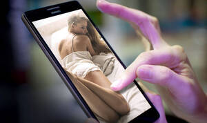 Apple Iphone Porn - Scammers use the fake apps to load porn websites on your device â€“ behind  your back