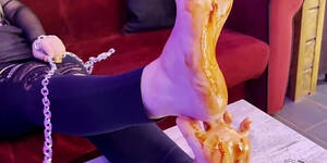 feet licking and sucking toes - Slave Licks And Sucks My Dirty Wrinkled Soles And Tasty Red Toes HD SEX Porn  Video 1:19