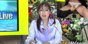 news reporter bukkake - Japanese news anchor bukkake - Tnaflix.com