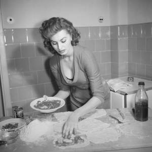Funny Italian - vintage everyday: Funny Vintage Photos of Celebrities Eating