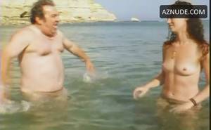 az nude beach - BONNIE-JAYE LAWRENCE in Maslin Beach