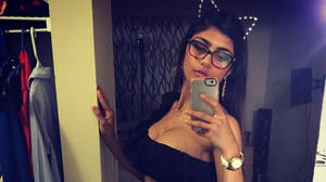 Controversial Arab Female Porn Star Khalifa - American band pays homage to Lebanese porn star Mia Khalifa