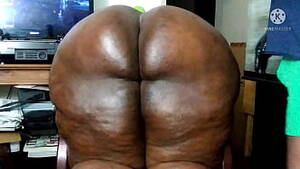 grandma spanking black ass - spanking-black-ass videos - XVIDEOS.COM