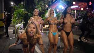 Colombian Party Porn - Latin Girls Hot Party In Medellin Ends With Lesbian Fun - xxx Mobile Porno  Videos & Movies - iPornTV.Net