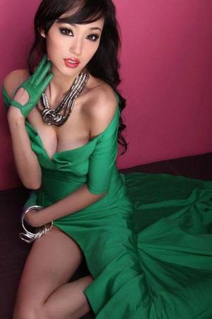 Asian Green Dress - naughtygirls and porn, sexy Chinese photos]