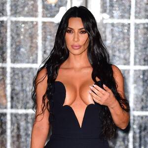 Kim Kardashian Lesbian Sex Porn - Kim Kardashian Nip Slip - Kim Kardashian amFar Dress