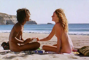 maslin beach nude scene - Bondi beach nude shower