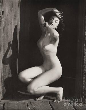fine vintage nudes - nudist art vintage | Vintage Nude No 8 Photograph - Vintage Nude No 8 Fine  Art