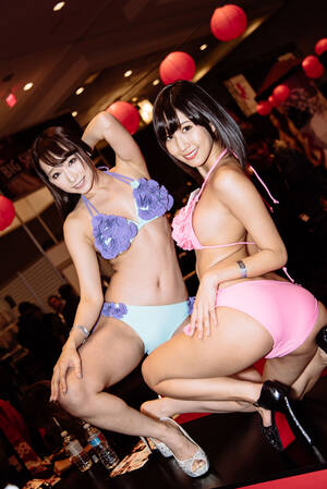 asian porn convention - We Visit The World's Largest Adult Expo - The AVN Awards | Amped Asia
