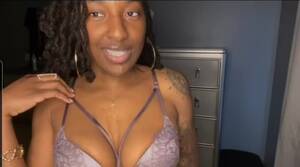 Ebony Spit - Ebony drools and spits all over herself - ThisVid.com