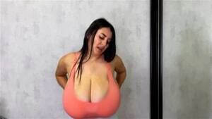 huge tits bouncing up close - Watch Bouncing boobs - Bbw, Big Tits, Latina Porn - SpankBang