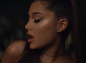 Ariana Grande Beach Porn - Superstar Ariana Grande spotted wearing Irish make-up brand Carter Beauty  in her new music video for Break Up With Your Girlfriend | The Irish Sun