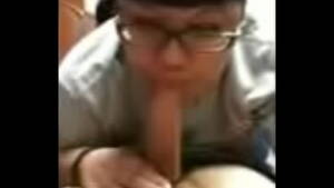 Bbw Blowjob At The Office - amateur BBW blowjob in office - XVIDEOS.COM