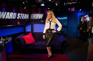 Jenny Mccarthy Ass Porn - Jenny McCarthy Reveals the Secrets of 'Squirting' and What It's Like at a  Playmate Orgy | Howard Stern