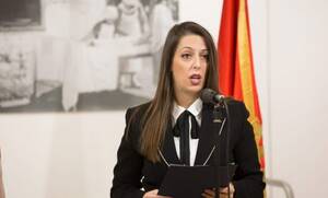 eva angelina tit fuck - VUKOVIÄ†EVA ZAMJENICA PORUÄŒILA ABAZOVIÄ†U: Pune plaÅ¾e nisu zasluga bilo koje  vlasti - Volim Podgoricu