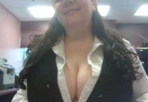 my tits at the office - Flashing my tits at work