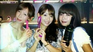 cute teen girl masturbates hd - Tokyo's women-only 'masturbation bar': a forum for talking freely | WIRED UK