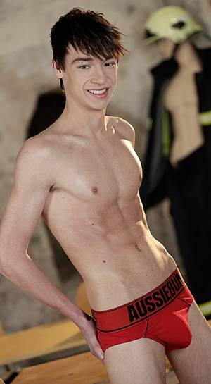 Asian Boys Porn Bar - Explore Asian Men, Porn, and more!