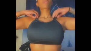 bouncing black boobs bra - Lauren22Hammellton sports bra - XVIDEOS.COM