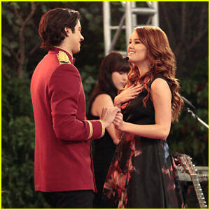 Disney Jessie Debby Ryan Porn - Debby Ryan Performs on an All-New 'Jessie'! | Cameron Boyce, Chris Galya, Debby  Ryan, Jessie, Karan Brar, Peyton List, Skai Jackson | Just Jared Jr.