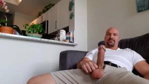 Hairless Big Dick Porn - BALD GUY WITH HUGE COCK - ThisVid.com