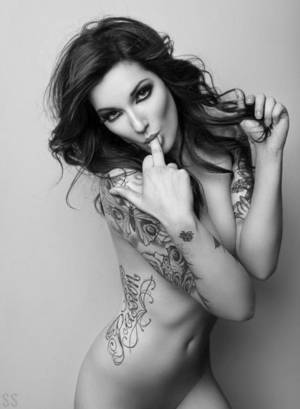 Hot Sexy Tattoos - Sexy girls with tattoos. Ink On Girls. Dedicated to hot tattooed girls,  photos of inked chicks.