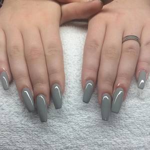 nail - Refill med Stylish grey frÃ¥n @semilac #nailporn #nailtech #gelnails  #gelenaglar #