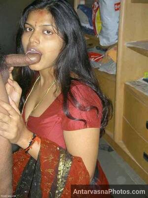 indian housewife nude bj - Indian housewife chudai & blowjob porn photos