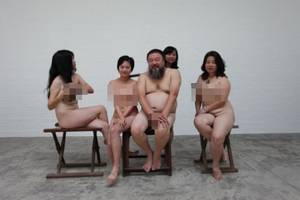 chinese woman - Handout of dissident Chinese artist Ai and four women posing naked