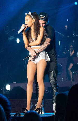 Ariana Grande Ass Sex - PICS] Ariana Grande Performance Photos: See Her In Concert â€“ Hollywood Life