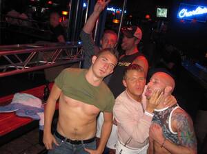 Drunk Party Porn Star - Grabbys Weekend: Drunk Porn Stars In A Bar - TheSword.com